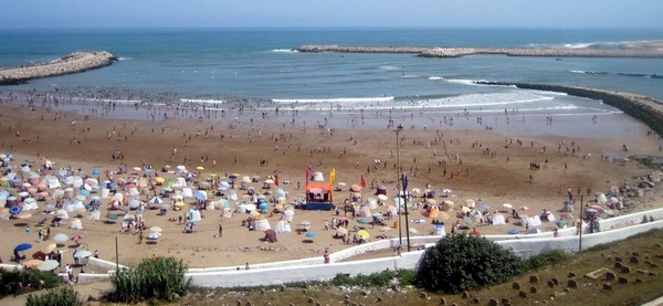 Городской пляж в Рабате в Марокко
